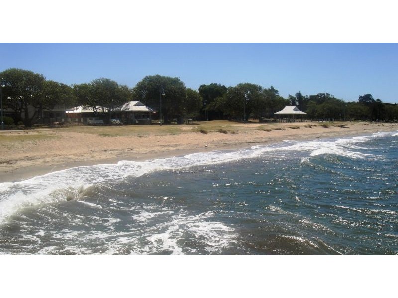 1A Eighteenth Avenue, Brighton QLD 4017