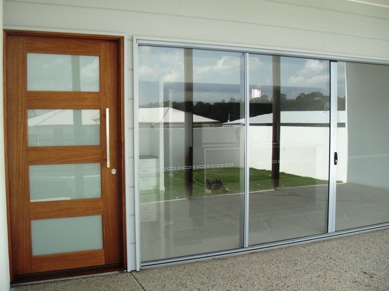 Unit 2/2 corner of Deepwater Close and Birdwing Avenue, Bli Bli QLD 4560