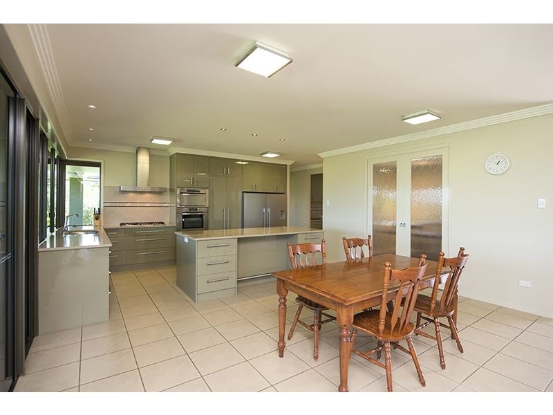 66 Luana Crescent, Burua QLD 4680