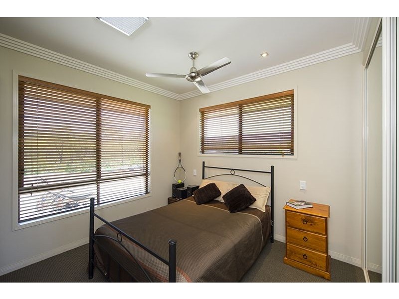 66 Luana Crescent, Burua QLD 4680