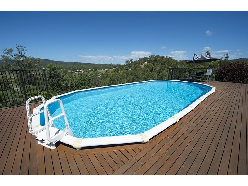 66 Luana Crescent, Burua QLD 4680