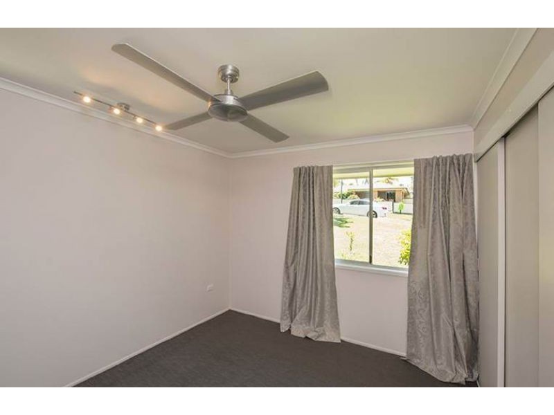 34 Jupiter Street, Telina QLD 4680