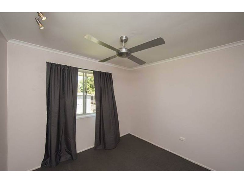 34 Jupiter Street, Telina QLD 4680