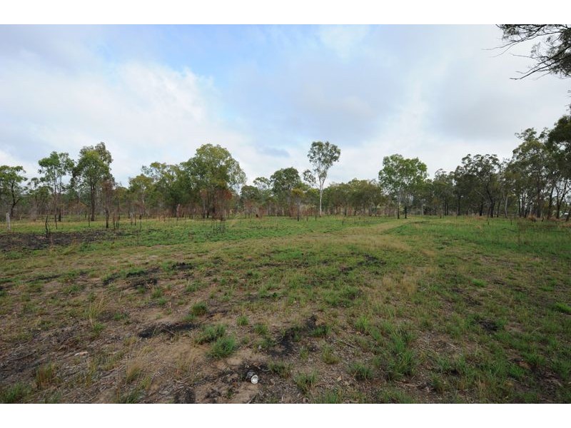 100 Lagoon Road, Beecher QLD 4680