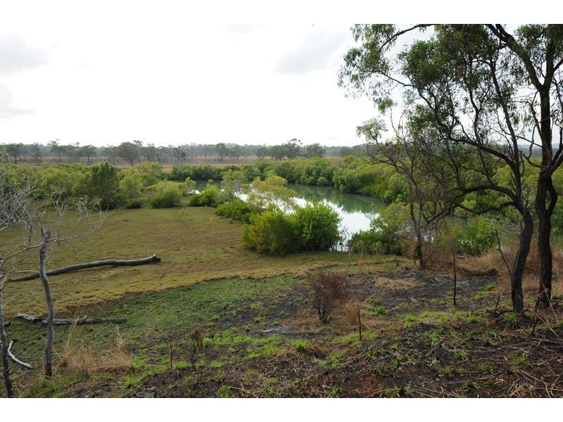100 Lagoon Road, Beecher QLD 4680