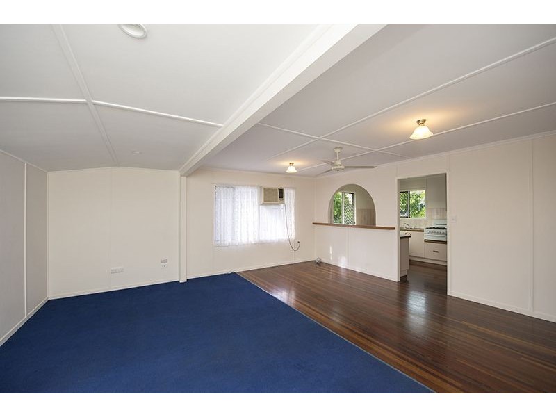 33 Mellefont Street, West Gladstone QLD 4680