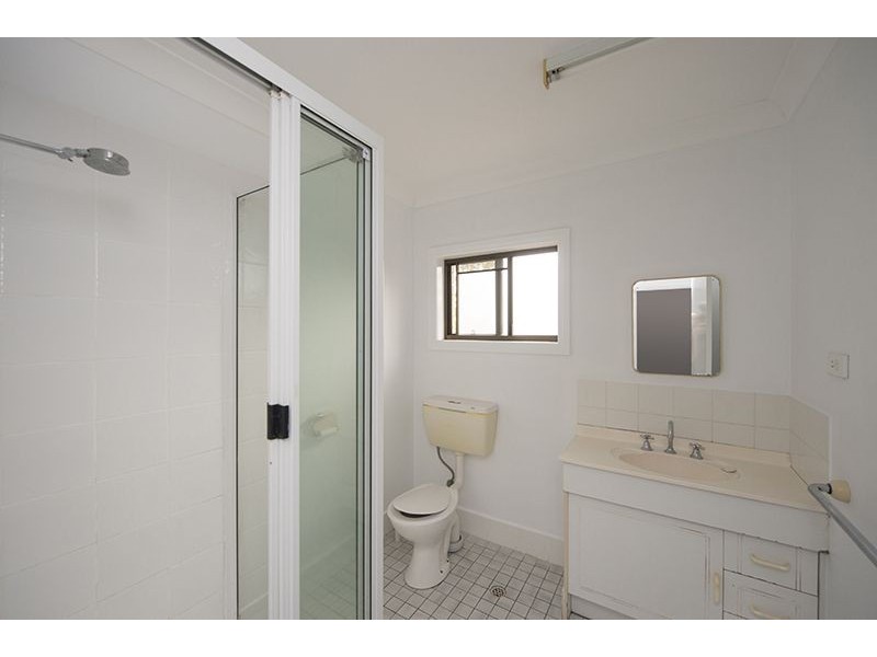 12/8 Nothling Street, New Auckland QLD 4680