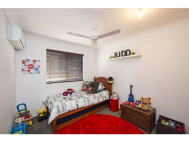 61 Emmadale Drive, New Auckland QLD 4680