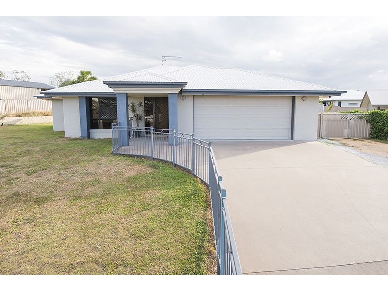 5 Billabong Drive, Glen Eden QLD 4680