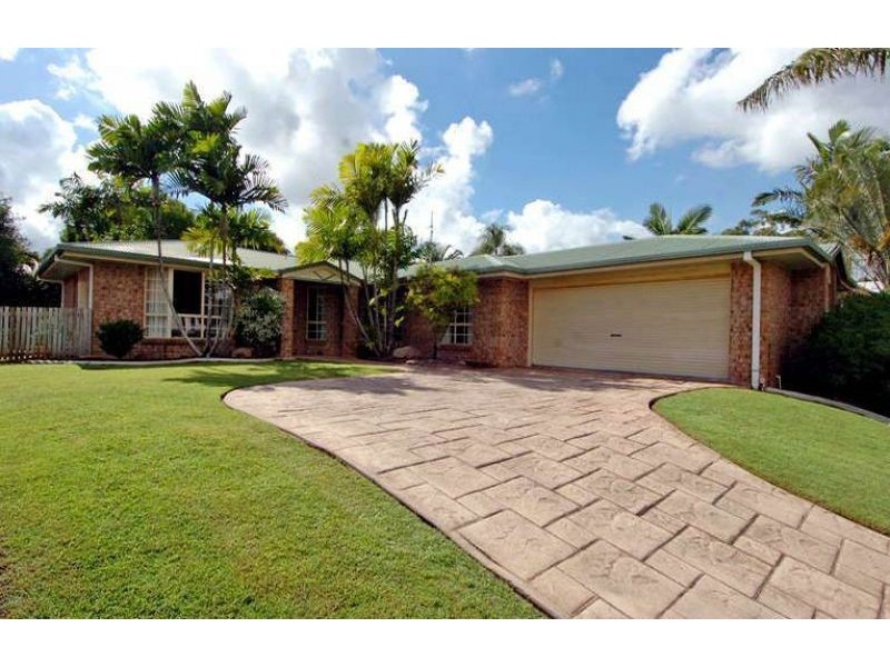 3 Lagoon Court, Clinton QLD 4680