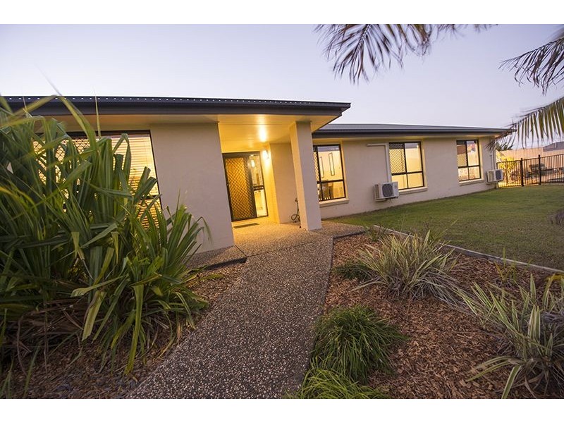 8 Schooner Street, Tannum Sands QLD 4680
