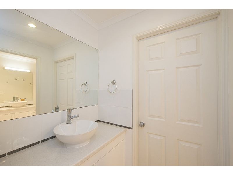 8 Schooner Street, Tannum Sands QLD 4680