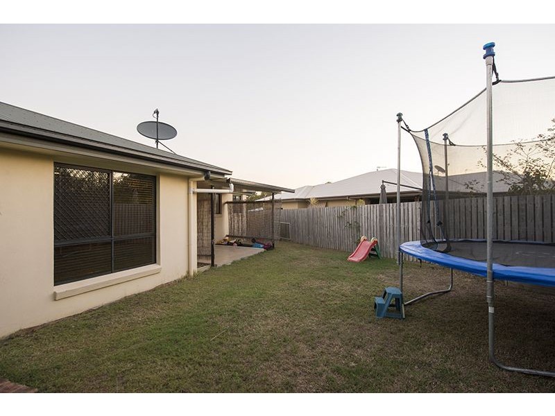 8 Schooner Street, Tannum Sands QLD 4680