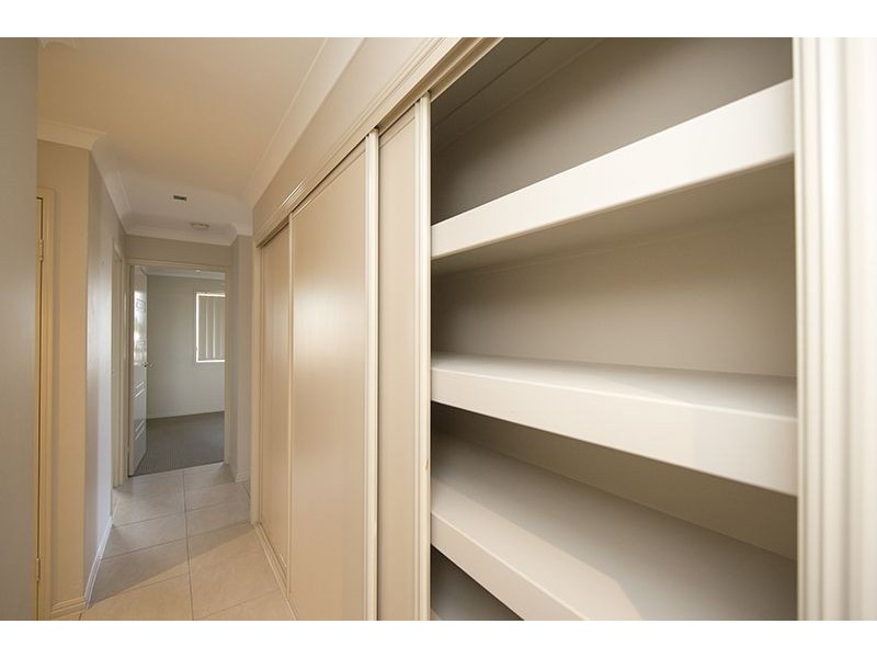 11 Julius Crescent, Clinton QLD 4680