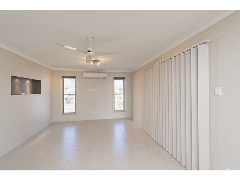 11 Julius Crescent, Clinton QLD 4680