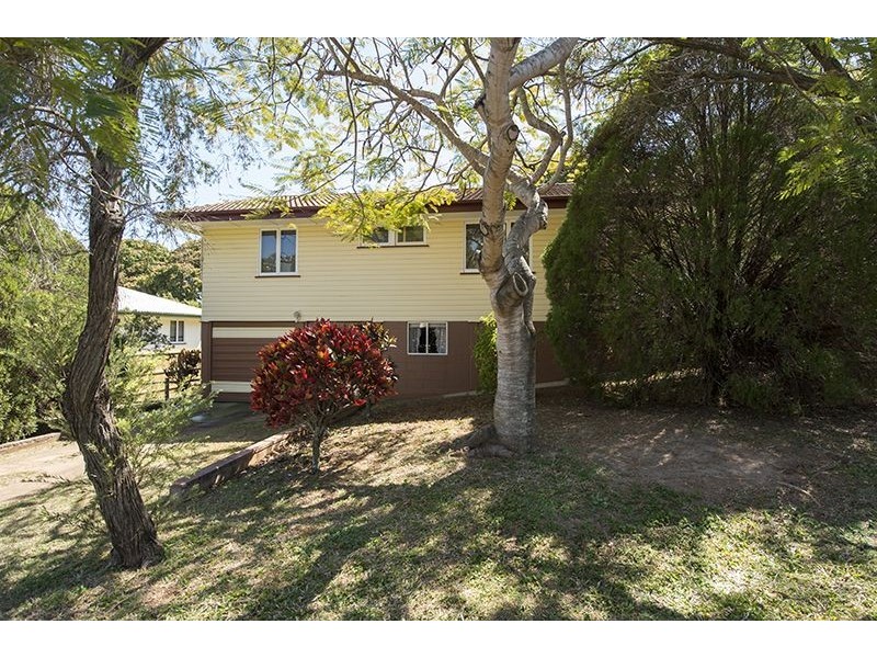 6 Carron Street, West Gladstone QLD 4680