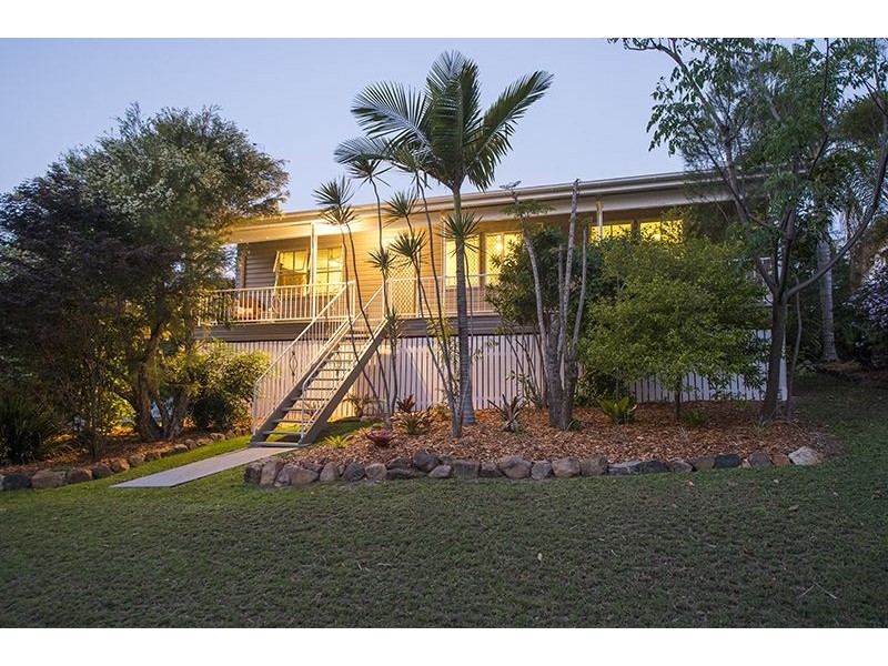 4 Fry Street, West Gladstone QLD 4680