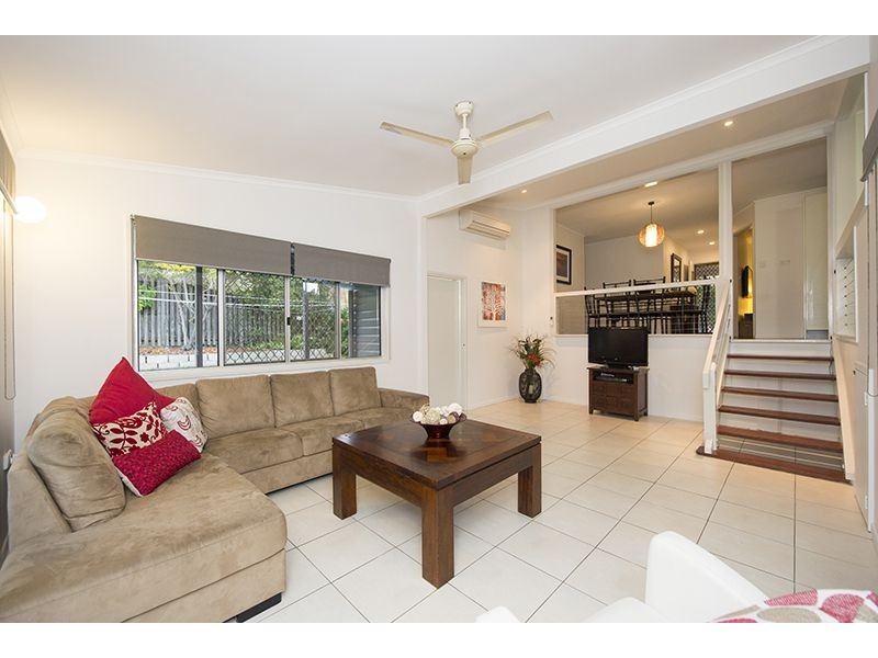 4 Fry Street, West Gladstone QLD 4680