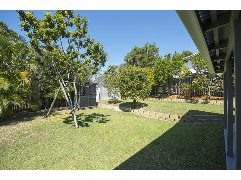 4 Fry Street, West Gladstone QLD 4680