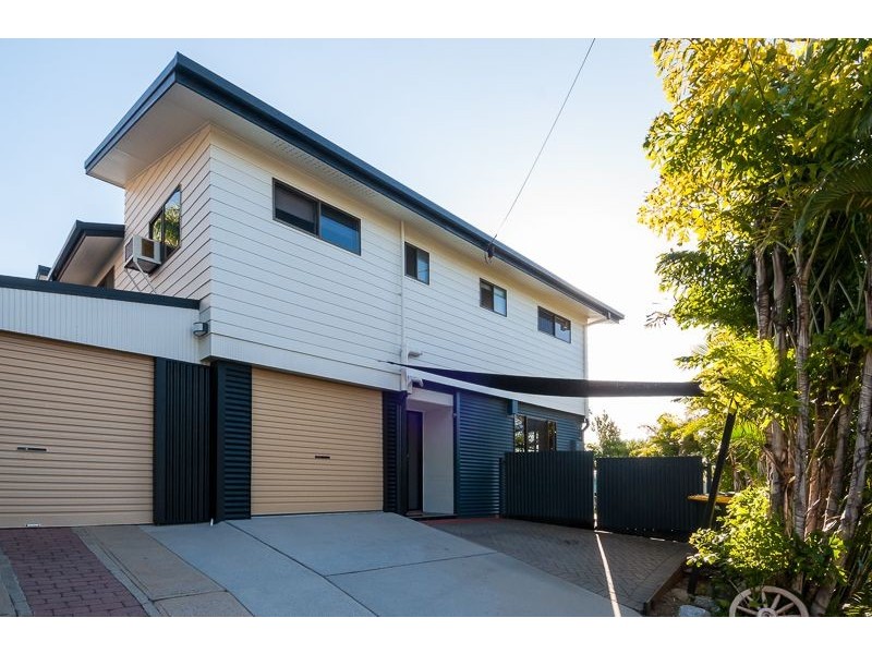 1 St Clements Close, Telina QLD 4680