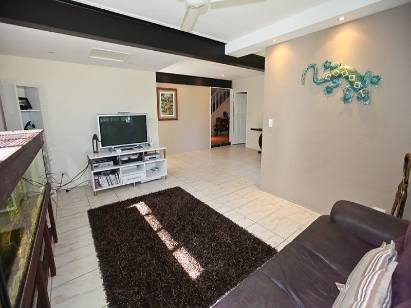 1 St Clements Close, Telina QLD 4680