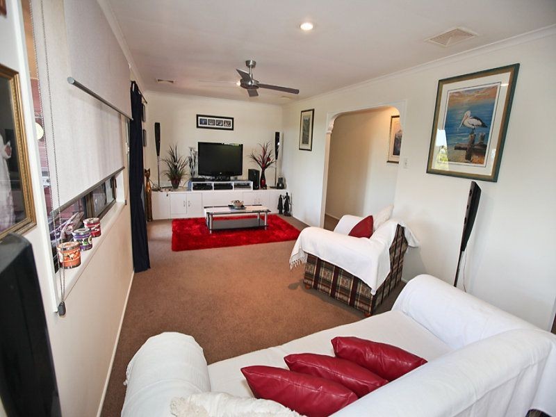 1 St Clements Close, Telina QLD 4680