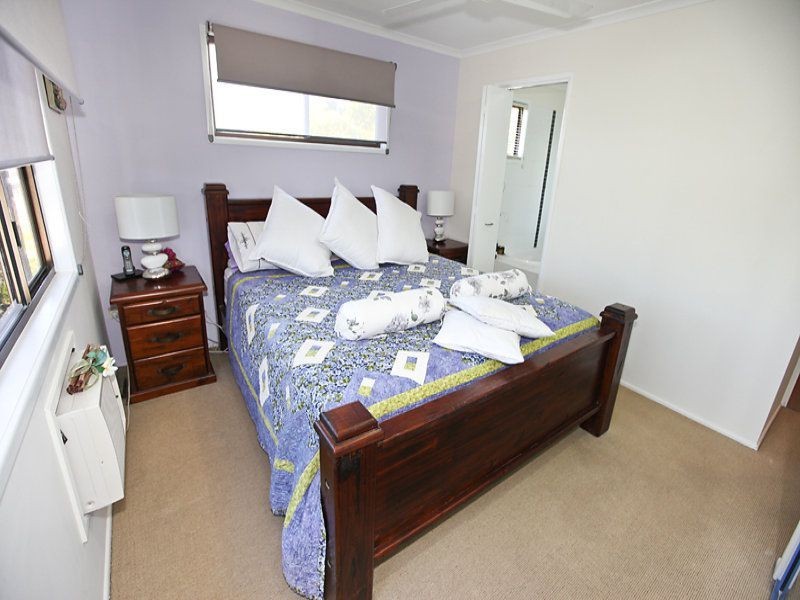 1 St Clements Close, Telina QLD 4680