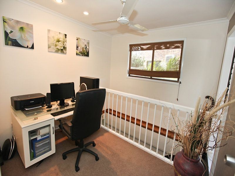 1 St Clements Close, Telina QLD 4680