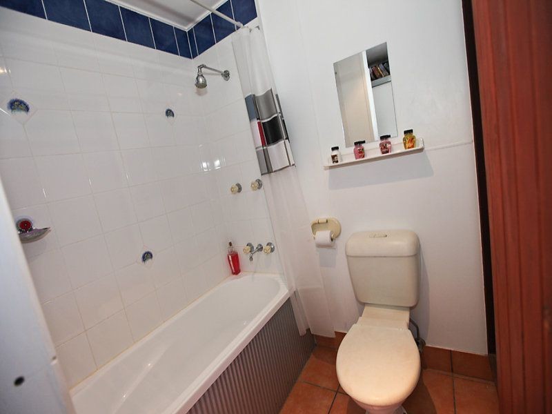 1 St Clements Close, Telina QLD 4680