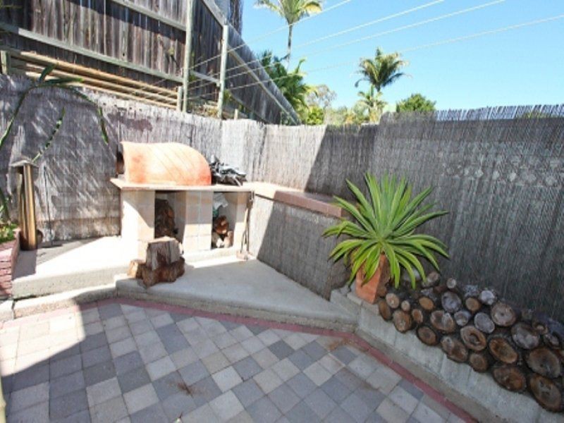 1 St Clements Close, Telina QLD 4680