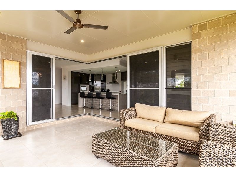 12 GRASSTREE CRESCENT, Kirkwood QLD 4680