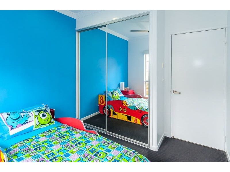 12 GRASSTREE CRESCENT, Kirkwood QLD 4680