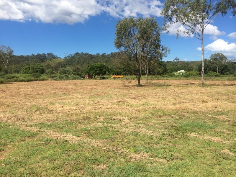 13 Scrivener Place, Burua QLD 4680