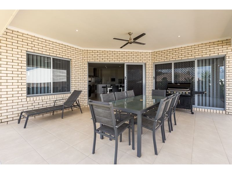 5 Palmerston court, New Auckland QLD 4680