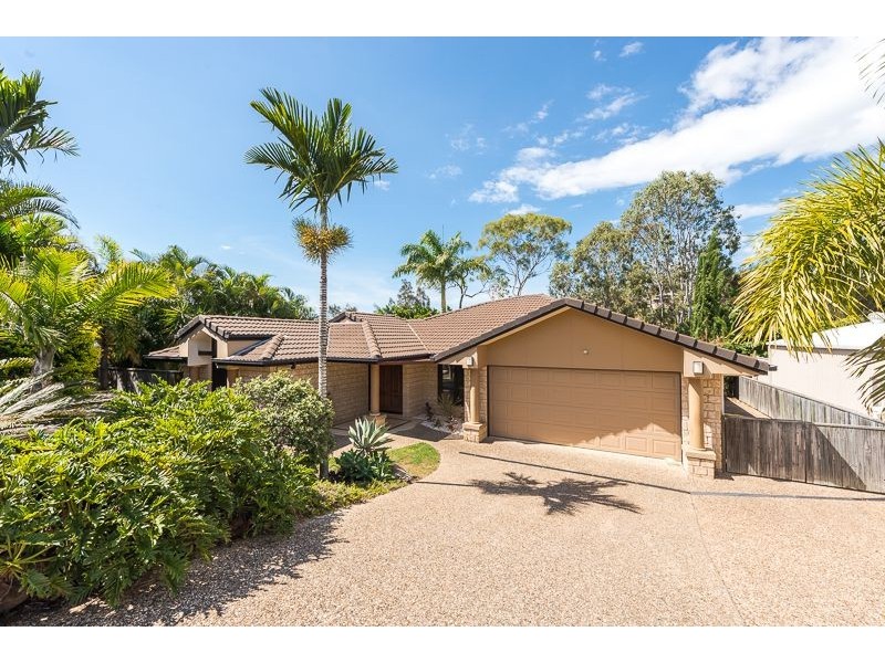 173 J Hickey Avenue, Clinton QLD 4680