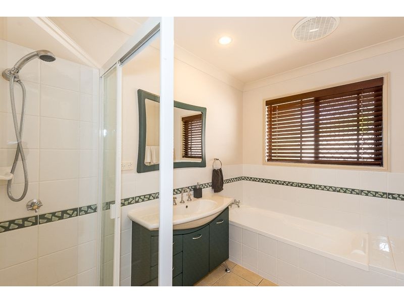 173 J Hickey Avenue, Clinton QLD 4680