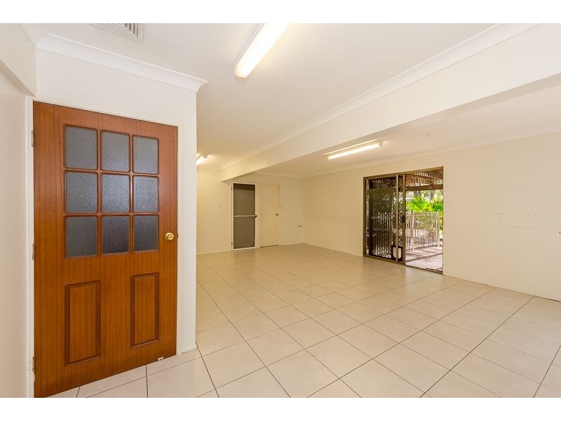5 Aiken Close, South Gladstone QLD 4680