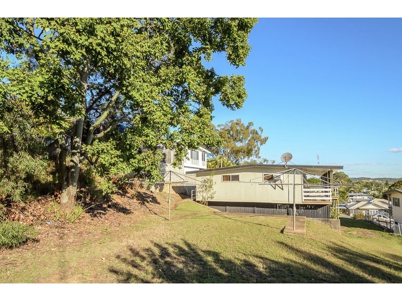 32 Herbertson Street, West Gladstone QLD 4680