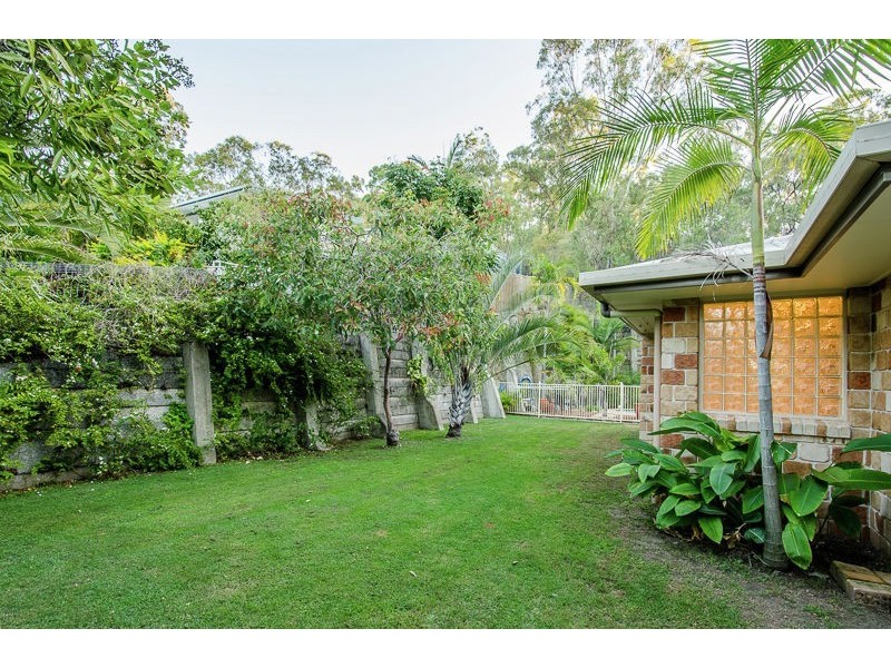 74 Gretel Drive, Clinton QLD 4680