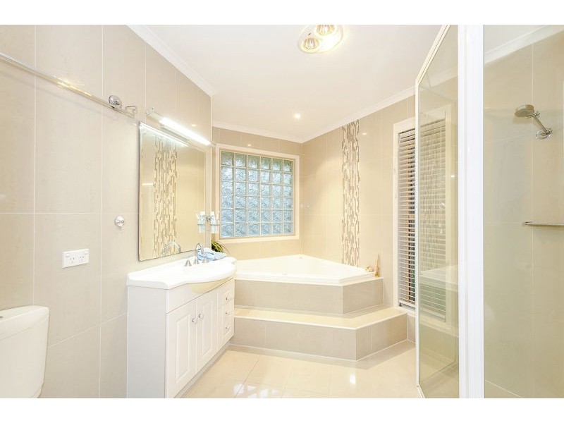 74 Gretel Drive, Clinton QLD 4680