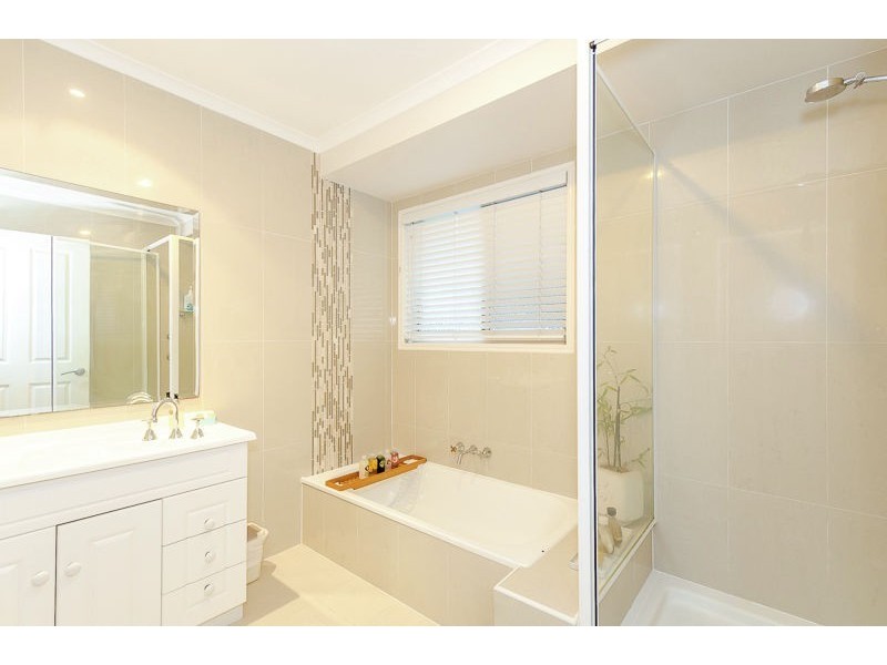 74 Gretel Drive, Clinton QLD 4680