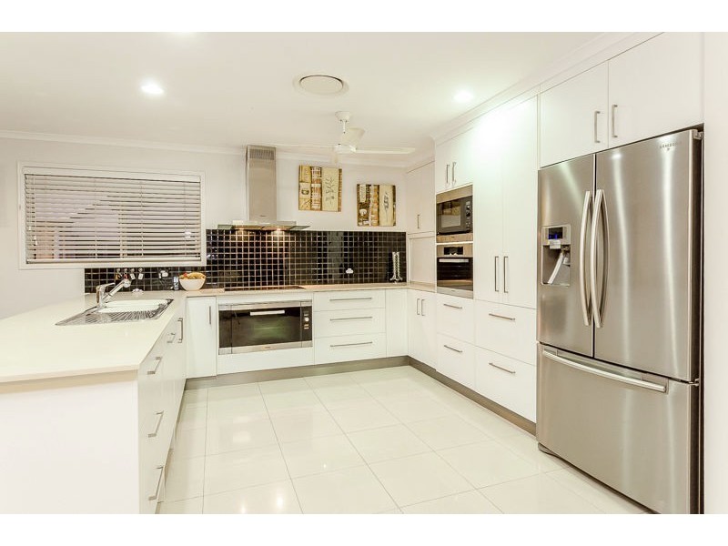 74 Gretel Drive, Clinton QLD 4680