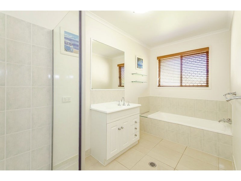 26 Upton road, Beecher QLD 4680