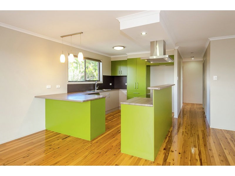 32 Gretel Drive, Clinton QLD 4680