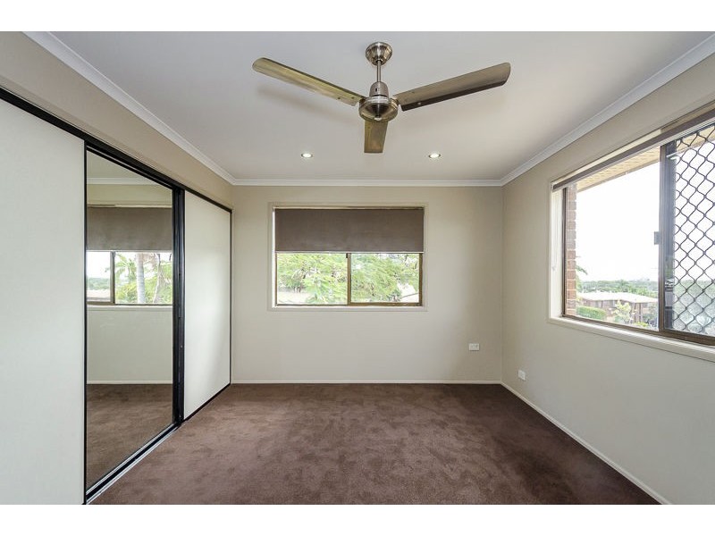 32 Gretel Drive, Clinton QLD 4680