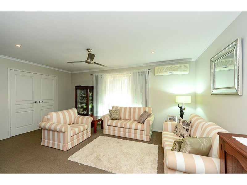 41 Sharyn Drive, New Auckland QLD 4680