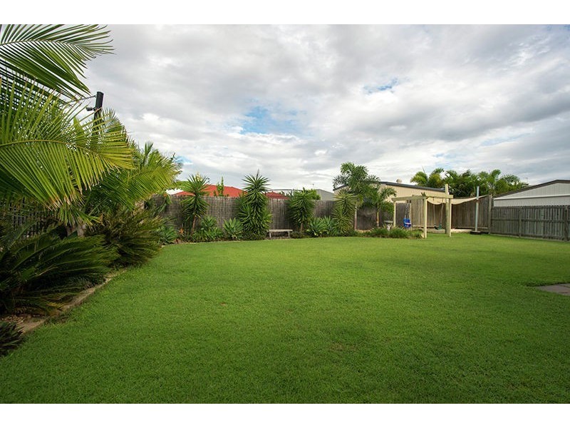 41 Sharyn Drive, New Auckland QLD 4680