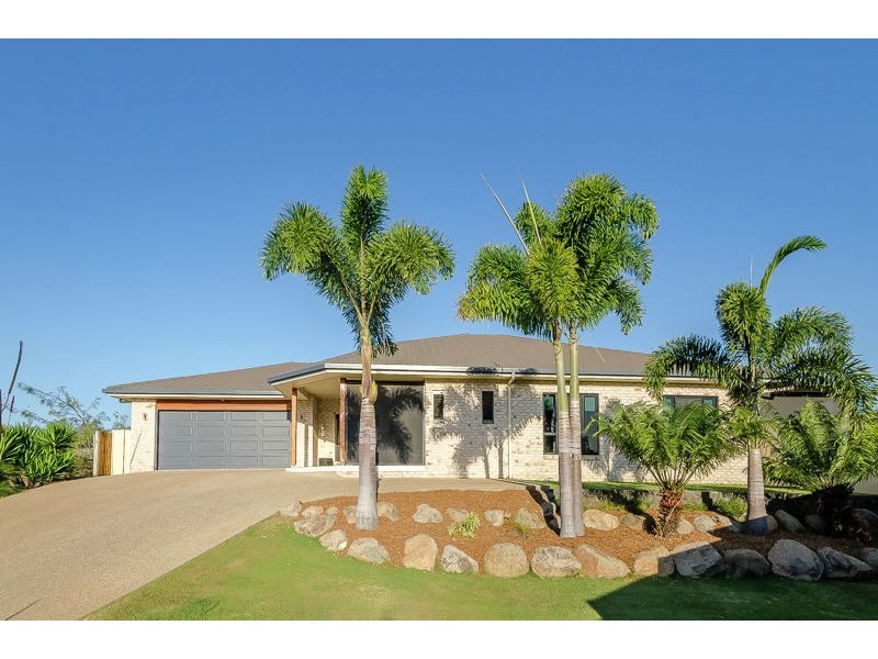 6 Petecost Close, Glen Eden QLD 4680