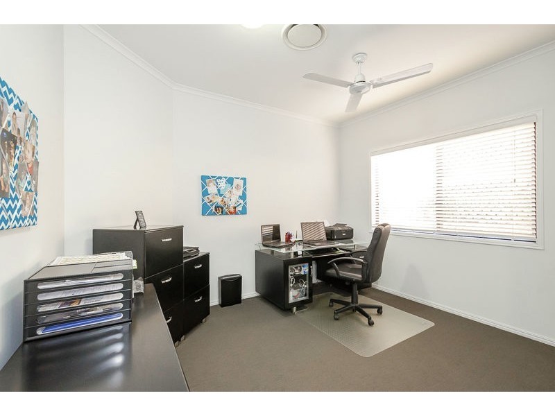 6 Petecost Close, Glen Eden QLD 4680