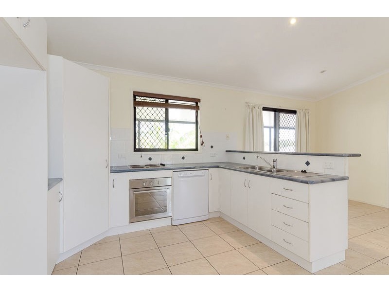 7 Walnut Street, New Auckland QLD 4680